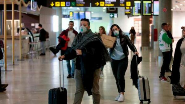 El Europarlamento acuerda una propuesta de pasaporte vacunal para garantizar la libre circulación