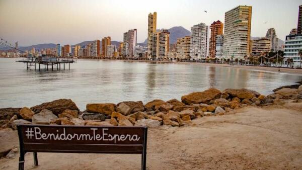 Benidorm abre un registro para particulares que quieran poner su vivienda a disposición de refugiados de Ucrania