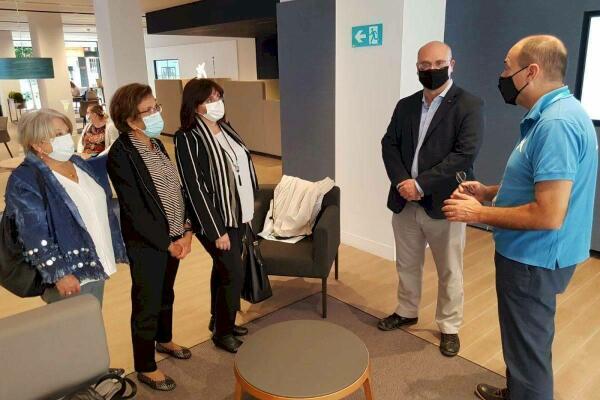 La Fundación la Caixa celebra el día de la Obra Social realizando una donación de 4.500 euros a  Cáritas de la Vila Joiosa