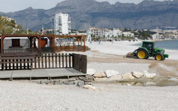 El Ayuntamiento de l&rsquo;Alf&agrave;s acomete la puesta a punto de l&rsquo;Albir para Semana Santa