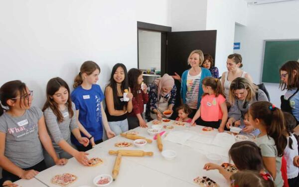 Cocina Multicultural en l&rsquo;Alf&agrave;s con el Taller &ldquo;Todo el Mundo a la Mesa&rdquo;