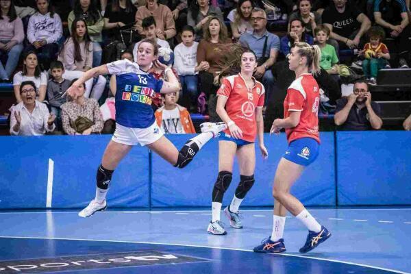 Las chicas del Servigroup Benidorm a por la heroica en Tenerife