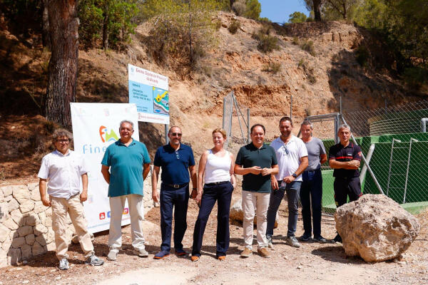 La Diputación de Alicante recupera un depósito de aguas en Finestrat para la extinción de incendios 