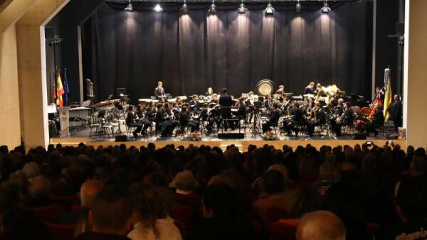 La Unión Musical de Benidorm despide los actos en honor a Santa Cecilia con un gran concierto en el Centro Cultural  