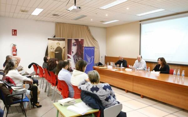 Alfaz &middot; Presentada la publicaci&oacute;n del II Certamen Literario de FO.LI.AS 