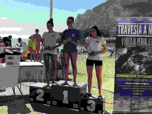 La callosina In&eacute;s Ferrando Sanchis, tercera en la V Traves&iacute;a a Nado del Pe&ntilde;&oacute;n de Ifach