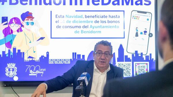 Más de 250 establecimientos se han adherido ya a la campaña de bonos #BenidormTeDaMás que arranca el próximo lunes