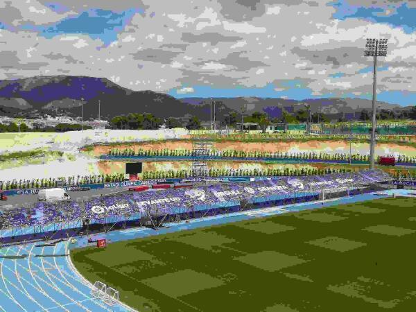 El Estadi Ol&iacute;mpic se transforma para acoger  su primer partido de &ldquo;Primera Divisi&oacute;n&rdquo;. 
