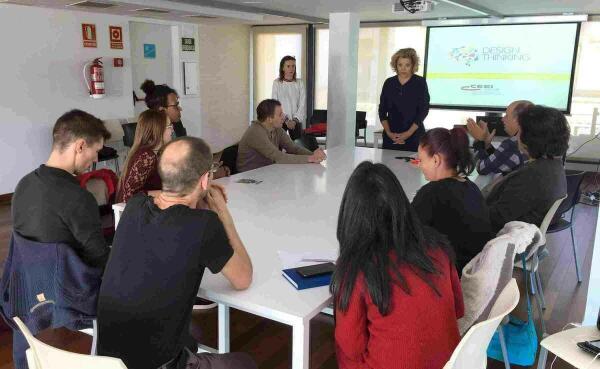 Empleo pone en marcha en Benidorm el itinerario formativo &lsquo;C&oacute;digo Emprendedor&rsquo; 