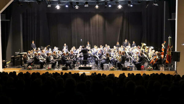 La Unión Musical de Benidorm culmina los actos en honor a Santa Cecilia con un gran concierto en el Centro Cultural 