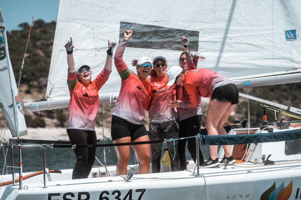 La vela femenina del CN Altea sube al pódium en la Liga Iberdrola