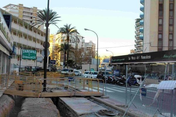 Benidorm emplea la mejora de la obra de la calle Gerona en adecuar las aceras y el subsuelo de Esperanto