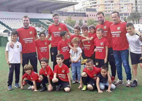 El Benjam&iacute;n &ldquo;B&rdquo; gana la liga, tercera del f&uacute;tbol base nuciero