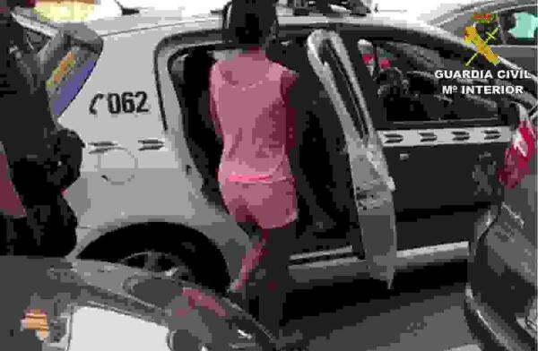 La Guardia Civil detiene a una familia que vend&iacute;a droga a menores en Torrevieja