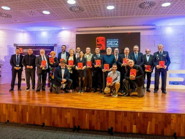 La Cadena SER reconoce la labor de la Policía Local de Benidorm con el Premio a la Solidaridad 