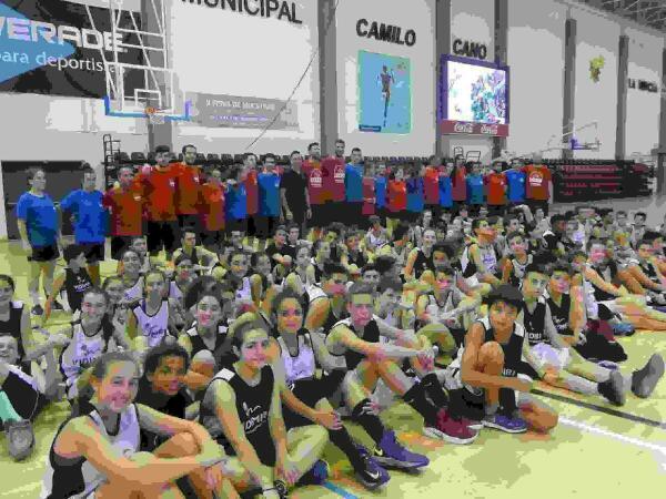 La Nuc&iacute;a &middot; Final de la primera semana del VIII Campus de Basket VIDIMIRI