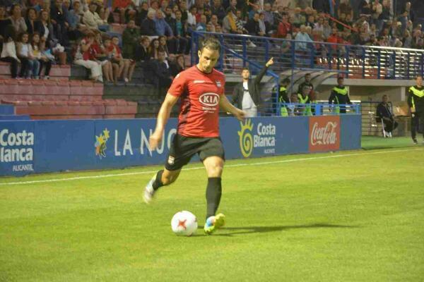 La Nucía vence al Elche Ilicitano 2-1 y cierra su “semana fantástica”
