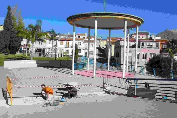 Callosa &middot; Obras para la reparaci&oacute;n de las filtraciones causadas por las lluvias en la Biblioteca Municipal