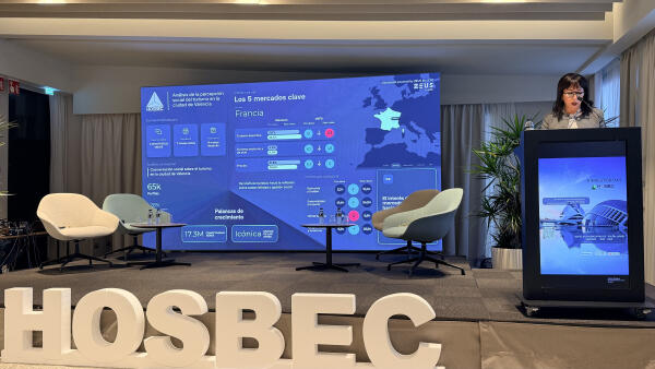    La Comunidad Valenciana se sit&uacute;a en el epicentro de la inversi&oacute;n hotelera que vive &ldquo;su momento dorado&rdquo;.   