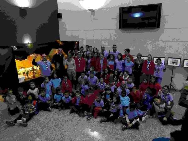 El Grup Scout de La Nuc&iacute;a monta su Bel&eacute;n en l&rsquo;Auditori