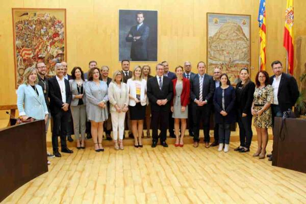 Benidorm celebra el Día de Europa y la Unión Europea como catalizador del progreso y la solidaridad  entre los pueblos