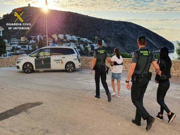 La Guardia Civil esclarece once delitos contra el patrimonio en La Marina Alta de Alicante