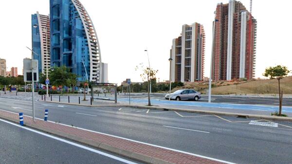 Benidorm adjudica el contrato para implantar la red de agua regenerada en Poniente