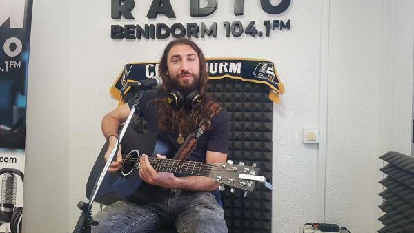 The Blue Wolf en Bom Radio Benidorm 