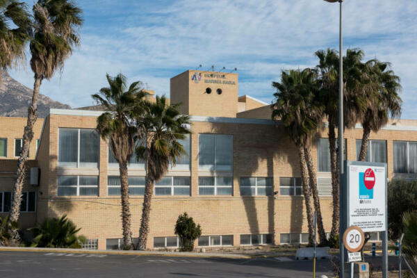 Un recurso paraliza la adjudicación de la obra de la tercera planta del Hospital Marina Baixa