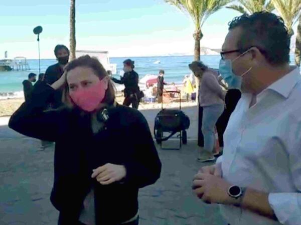 La directora María Antón Cabot rueda en Benidorm un corto sobre Sylvia Plath 
