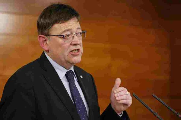 Ximo Puig agradece a Pedro S&aacute;nchez su apoyo al FIB y justifica su viaje en avi&oacute;n 