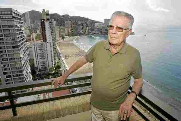 El alcalde expresa la condolencias de la Corporaci&oacute;n por el fallecimiento del ex senador Miguel Barcel&oacute;