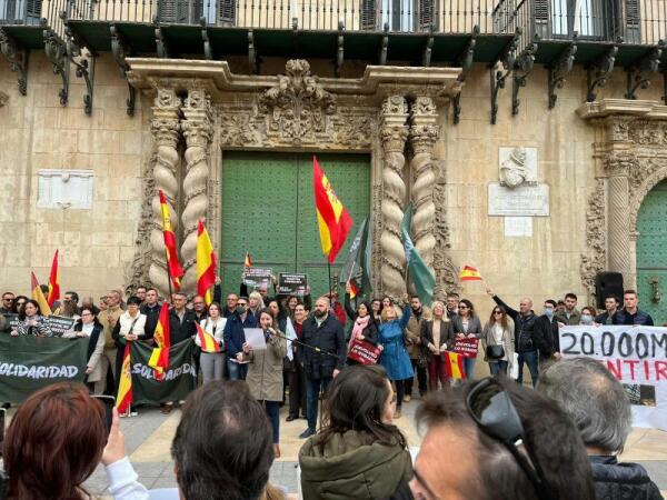 MANIFIESTO 19M   SOLIDARIDAD      VOX