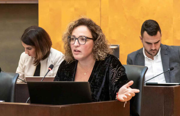 Caselles: &ldquo;El Gobierno no ha dado ning&uacute;n bal&oacute;n de ox&iacute;geno a Benidorm; es un pr&eacute;stamo del que vamos a devolver hasta el &uacute;ltimo c&eacute;ntimo&rdquo; 