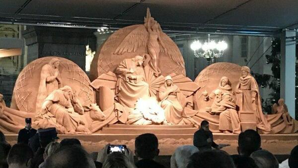  Bel&eacute;n de arena en el Vaticano asombra a todos sus visitantes, &iquest;y en Benidorm?