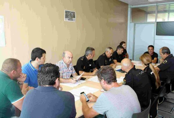 Unos 90 efectivos se encargar&aacute;n de la seguridad y la atenci&oacute;n sanitaria del Iberia Festival  