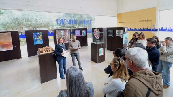 Sergio Rocafort, Laura Narejos y Claudia Mayor, ganadores del XXXVII Concurso de Nuevos Creadores de Benidorm