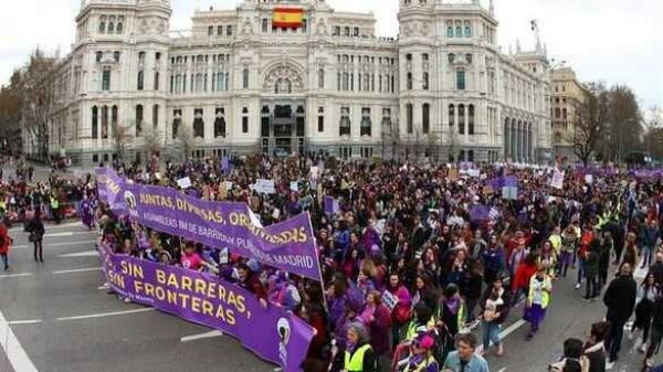 El Gobierno sólo prohíbe las marchas del 8M en Madrid y sindicatos y asociaciones recurren