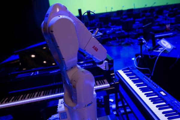 ABB y ERNI revolucionan la inclusión en la industria musical con un algoritmo predictivo aplicado a la robótica
