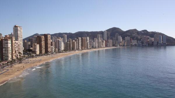OFERTA DE EMPLEO EN BENIDORM 