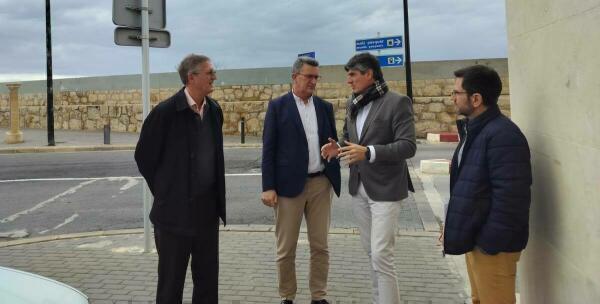 El Alcalde Marcos Zaragoza se reúne con el director general de Costas y Puertos, Vicente Martínez Mus, en Villajoyosa