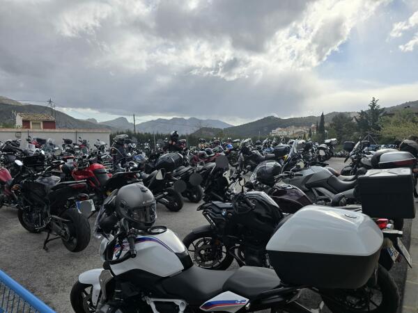 Confrides reafirma el &eacute;xito de su Motoalmuerzo con una masiva participaci&oacute;n de motoristas de toda la Comunitat Valenciana