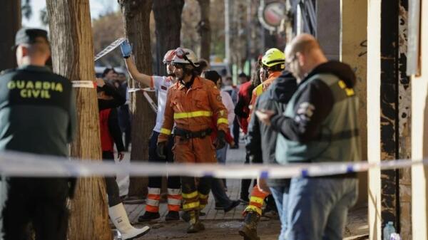 Un muerto y un herido por un derrumbe en un garaje afectado por la dana en Valencia