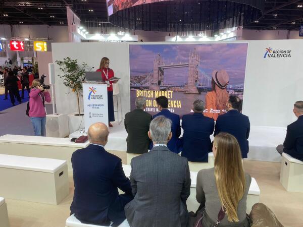 La Comunitat Valenciana se juega en Londres un negocio que supera los 3 millones de turistas, 21 millones de pernoctaciones y 3.350 millones €