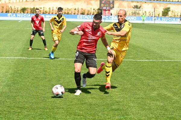 La Nucía gana 1-0 al Badalona