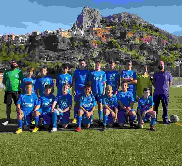 LOS CADETES DE L’ESCOLA DE PILOTA FINESTRAT SE IMPONEN 6-1 A LA NUCIA EN EL CAMPEONATO DE LLARGUES