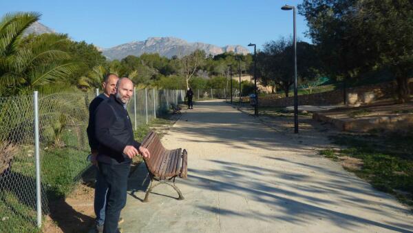 Benidorm realiza una intervenci&oacute;n de mejora en el parque canino junto a la plaza de toros 