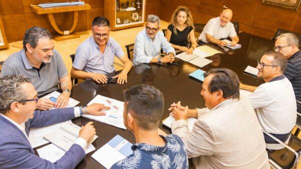 Reunión en Benidorm para abordar la obra de adecuación de impulsiones y bombeos de la red de residuales 