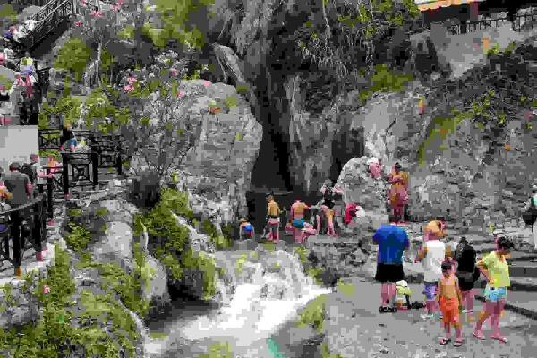  Callosa // La UE califica de ‘excelente’ la calidad del agua de Les Fonts d’Algar