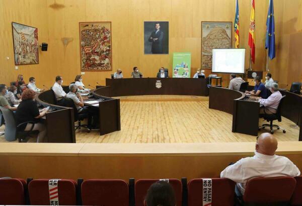 El Ayuntamiento pedir&aacute; al Ministerio la cesi&oacute;n de la N-332 a su paso por Benidorm 